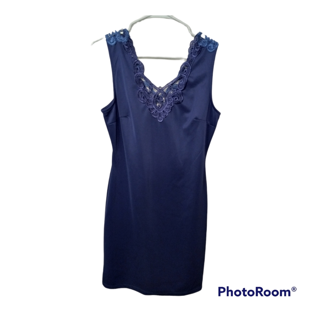 Trac Navy Blue Lace Midi Dress